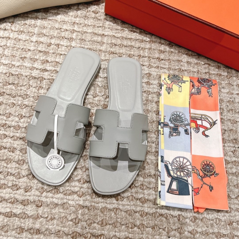 Hermes Slippers